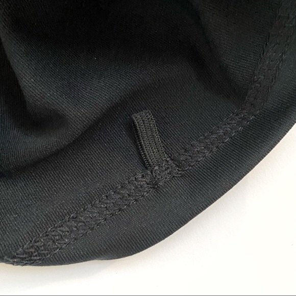 Roxy black white front logo rash guard short sleeve swim top - Picture 5 of 8